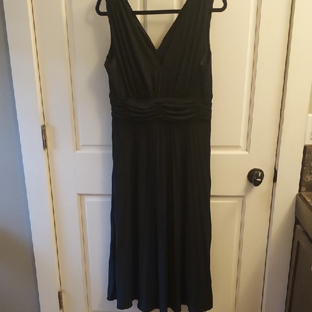 Suzi Chin for Maggy Boutique Black Ruched Midi Dress V-Neck